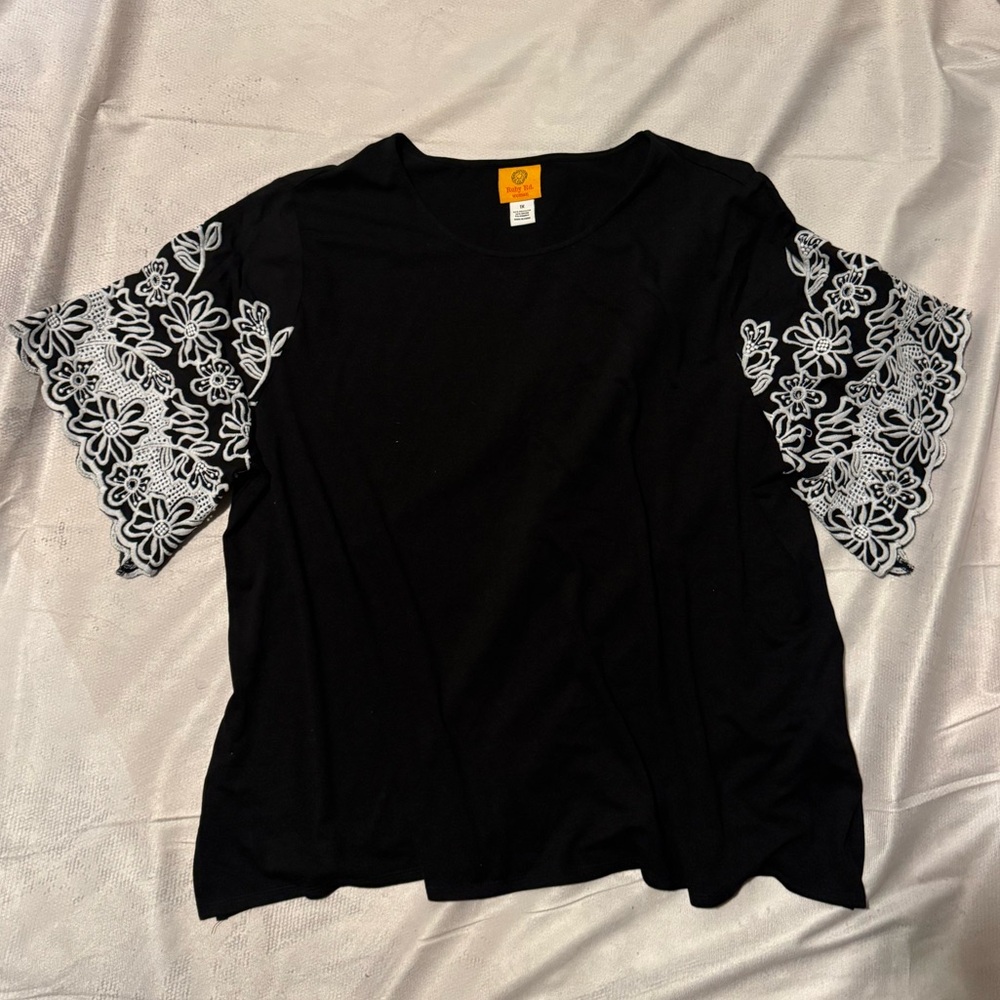 Ruby Rd. Black Tee with White Floral Lace Sleeves